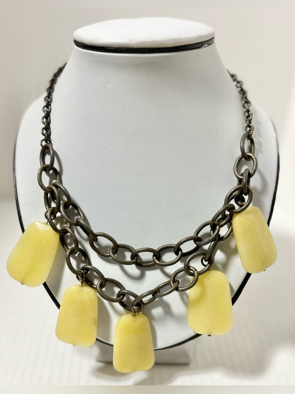 Yochi NY yellow stone and textured bronze linked BIB necklace